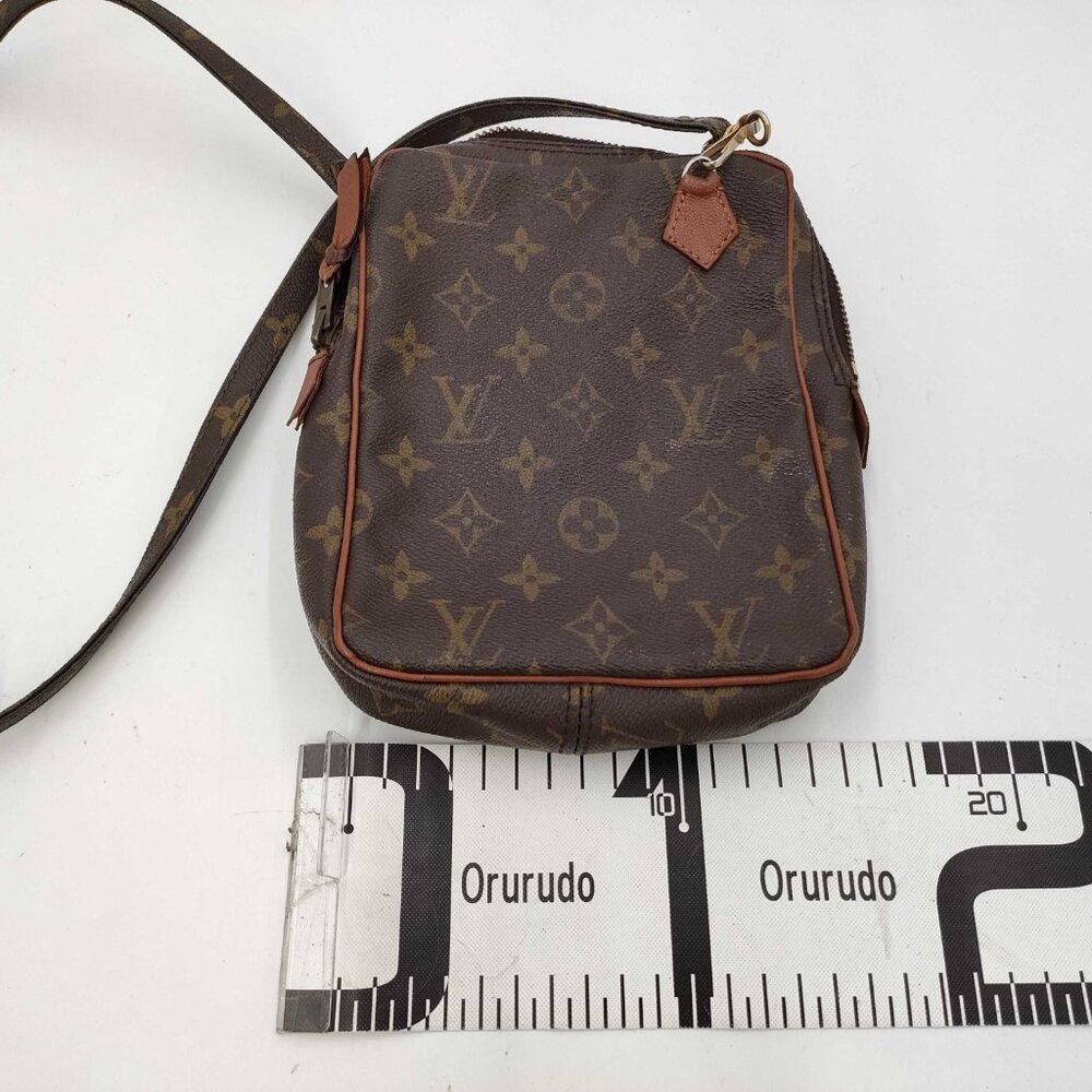 LV #R Vintage Classic Monogram Danube Small Crossbody Bag - Picture 2 of 10